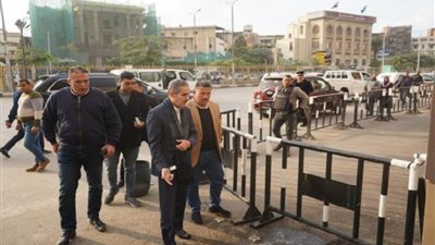 محافظ الغربية يتفقد محيط كنائس مركز ومدينة طنطا استعدادا لأعياد الميلاد