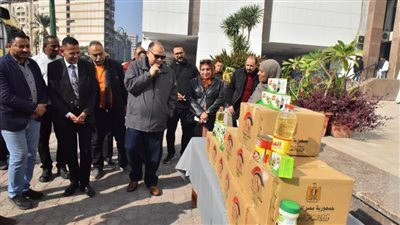 محافظ أسيوط يطلق قافلة سلات الغذاء للأسر الأكثر احتياجًا من مستحقي تكافل وكرامة