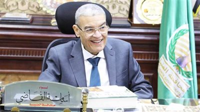 محافظ المنيا يبعث ببرقيات تهنئة لكبار رجال الدولة بمناسبة حلول العام الميلادي الجديد