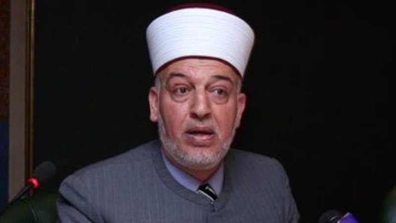 وزير الأوقاف والشؤون