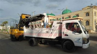 رفع 44 طن قمامة ومخلفات بمدينة مصيف بلطيم في كفر الشيخ