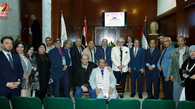 وزير الثقافة الفلسطيني: نقدر الموقف المصري الثابت بعدم الموافقة على مخطط تهجير الفلسطينيين