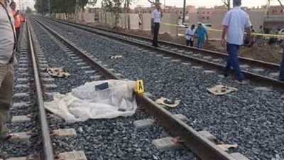 إصابة عامل جرّاء اصطدام قطار روسي به أثناء عبوره شريط السكة الحديد بسوهاج 