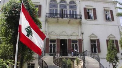 لبنان: اتصالات دبلوماسية للإحتجاج على العدوان الإسرائيلي ببيروت ولتجنيب اتساع الحرب