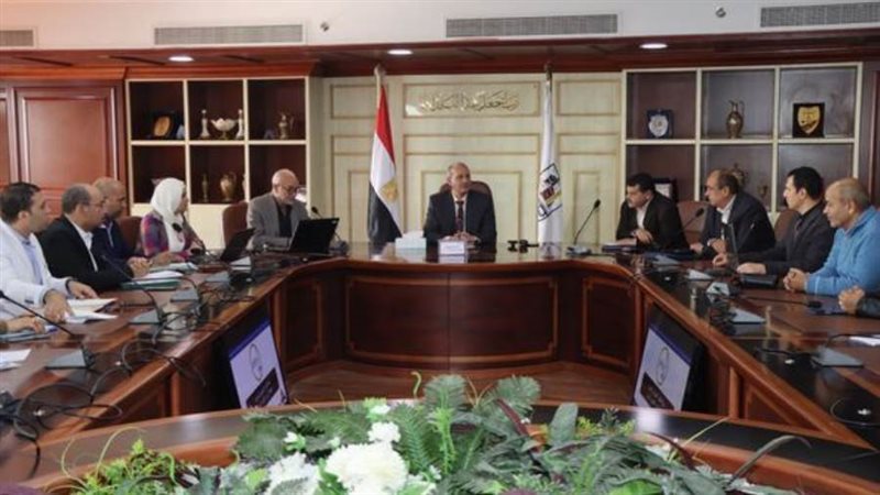 لقاء سكرتير عام محافظة