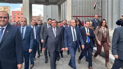 وزيرا التنمية المحلية والتموين يتفقدان مخازن السلع الأساسية لسلسلة 