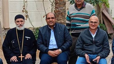 رئيس مدينة بيلا ونوابه يهنئون الإخوة الأقباط بعيد الميلاد المجيد 