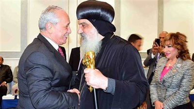 محافظ الأقصر يزور كنائس الطوائف المسيحية الأرثوذكسية والإنجيلية والكاثوليكية لتقديم التهنئة بعيد الميلاد