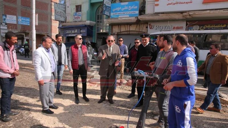 جولة المحافظ