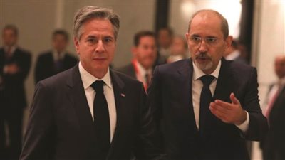 الصفدي وبلينكن يتفقان على ضرورة تمكين أهالي شمال غزة النازحين من العودة إلى بيوتهم