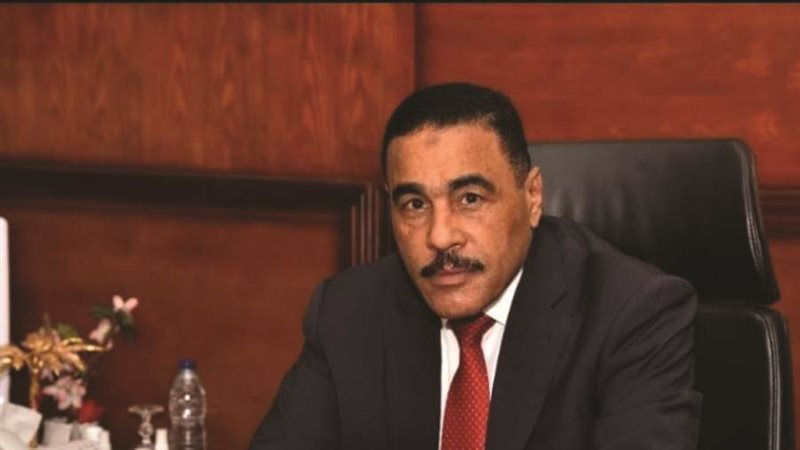 محافظ مطروح خالد