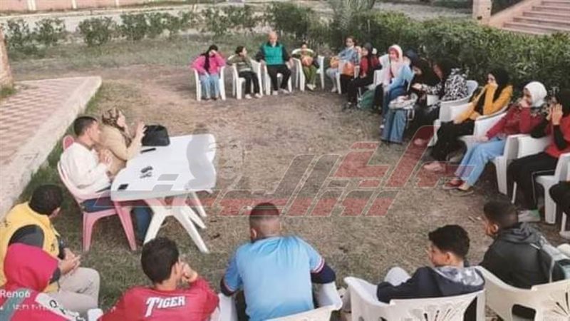 خلال الندوة