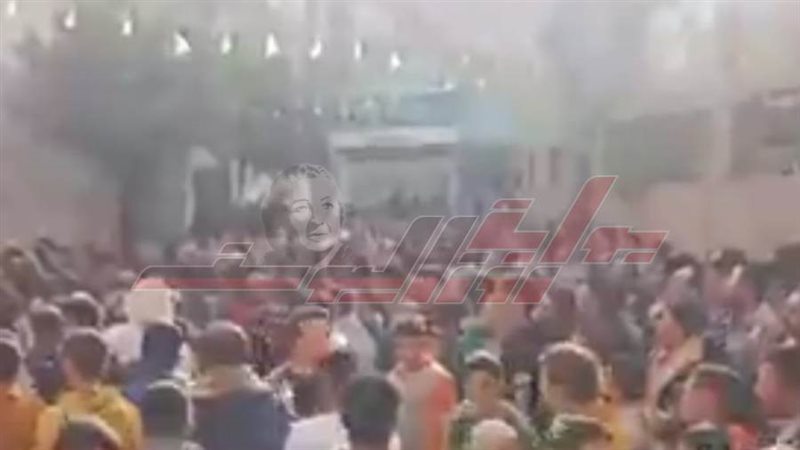 جانب من الجنازة