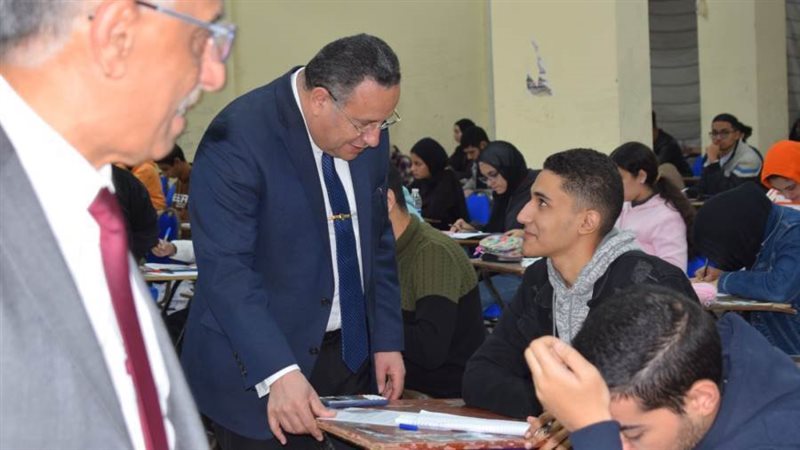 رئيس جامعة الإسكندرية