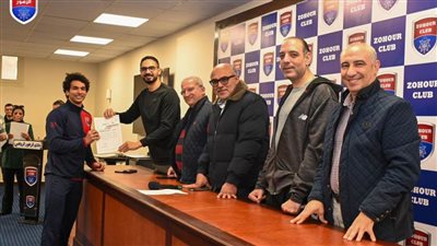 الزهور يكرّم أبطال العالم وإفريقيا في كرة السرعة