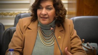 برلمانية: التوسع في إقامة المراكز الصحية لفحص المقبلين على الزواج يضمن سلامة الأبناء