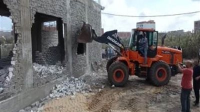 حملات موسعة لإزالة التعديات على الأراضي الزراعية وضبط الأسواق بالإسكندرية