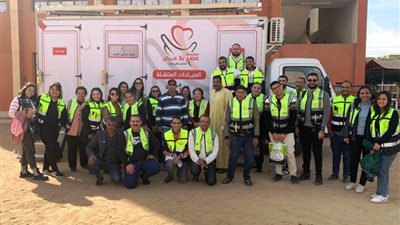 محافظ أسوان .. إجراء الكشف الطبي لـ 208 مواطنين بقرية الفوزة شرق بالتعاون مع مؤسسة 