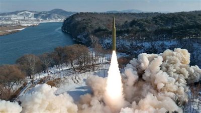 عاجل.. كوريا الشمالية تختبر صاروخا فرط صوتي يعمل بالوقود الصلب