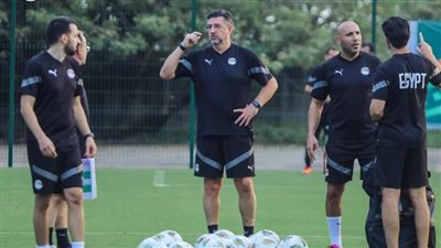 فيتوريا: هدفنا الفوز بكأس أمم إفريقيا.. ويكشف حقيقة الاعتماد على محمد صلاح