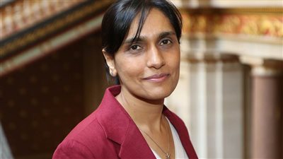 بريطانيا: ندعم الحكومة اليمنية في مواجهة التحديات