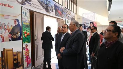 رئيس الوزراء يتفقد مشروعات للإنتاج الزراعي والحيواني بمحافظتي البحيرة والإسكندرية