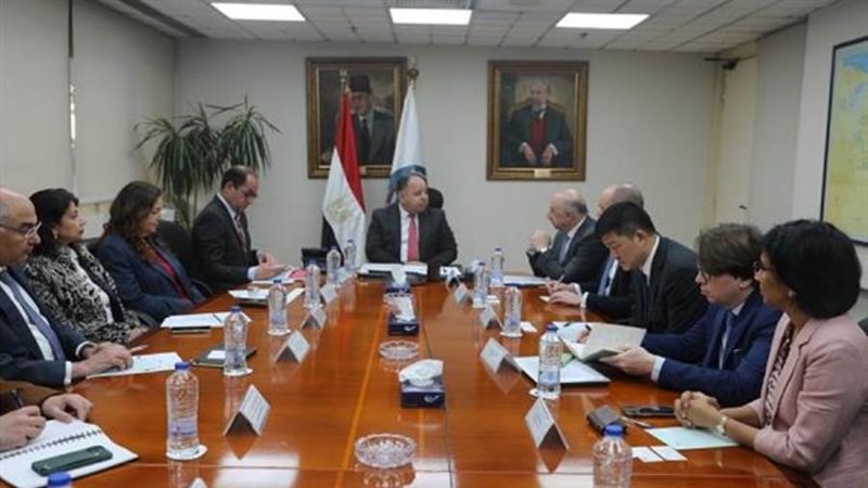 وزير المالية