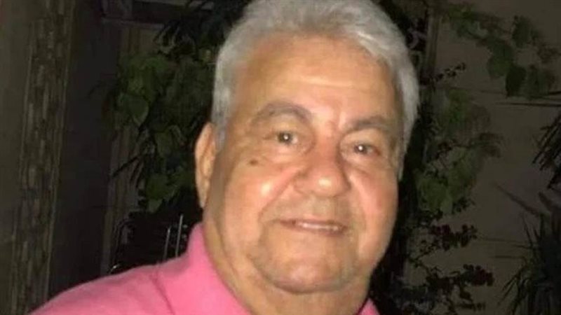 عازف الجيتار جلال