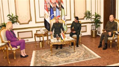 عاجل| وزير الدفاع والإنتاج الحربى يلتقى كبير منسقى الشؤون الإنسانية وشؤون إعادة إعمار غزة 