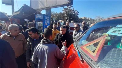حملات مفاجئة على مواقف المنيا للتأكد من التزام السائقين بتعريفة الركوب