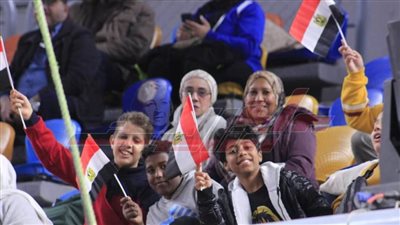 شاهد.. الجماهير تزين حفل افتتاح كأس الأمم الإفريقية لكرة اليد باستاد القاهرة