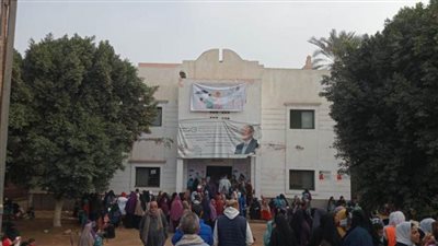 جامعة القاهرة تطلق قافلة تنموية شاملة لكفر قنديل بأطفيح