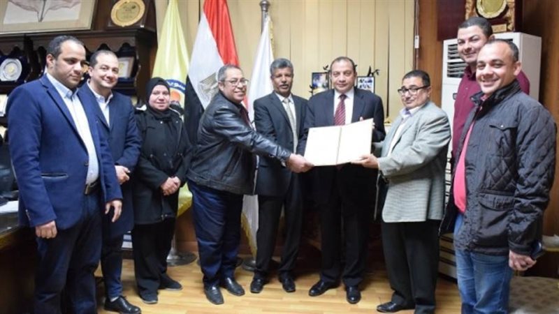 وثيقة شكر من عميد