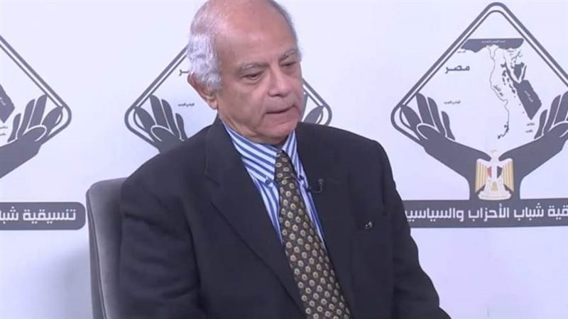 السفير حسين هريدي