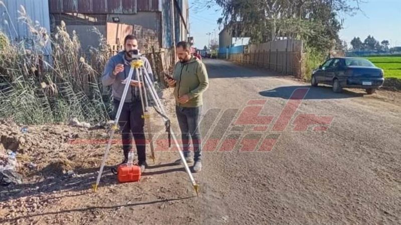 بدء رصف الشوارع