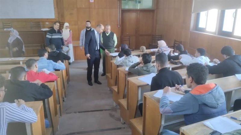 رئيس جامعة دمنهور