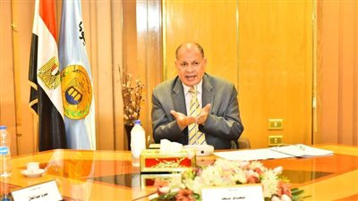 محافظ أسيوط: تنظيم قوافل تنطيم الأسرة إلى مركزي القوصية ومنفلوط