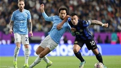  إنتر ميلان يتأهل لمواجهة نابولي في نهائي كأس السوبر الإيطالي