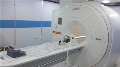 بدءًا من الغد.. مد العمل بوحدة الرنين المغناطيسيي بمستشفي سوهاج الجامعي الجديد ٦ ساعات إضافية