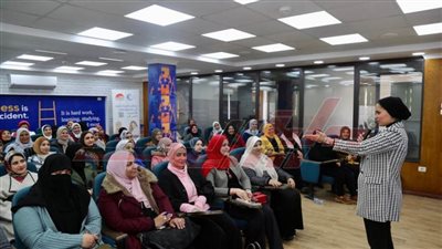 البشبيشي: يستعرض أهداف برنامج المرأة تقود بكفر الشيخ