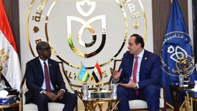 رئيس الرعاية الصحية يبحث التعاون مع سفير رواندا بالقاهرة