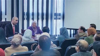 ورش عمل بجامعة دمنهور استعدادًا للمشاركة في مسابقة أفضل جامعة صديقة للبيئة