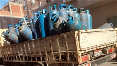 ضبط سيارة محملة بأسطوانات غاز قبل بيعها بالسوق السوداء بالبحيرة 