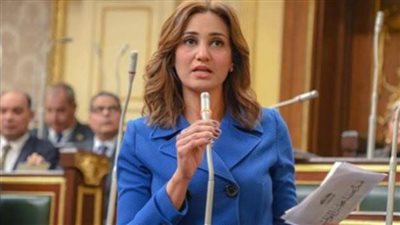 رغدة نجاتي: إنتاج دواءين مصريين بداية جديدة لتحقيق الاكتفاء الذاتي من التصنيع الدوائي