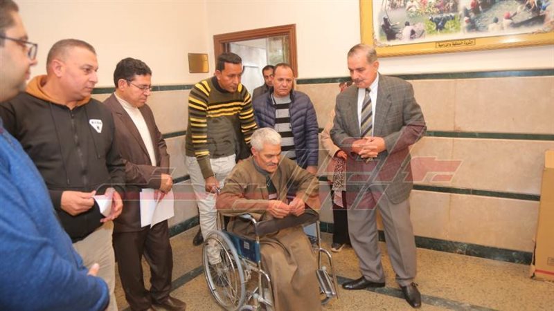 تسليم الكرسي المتحرك