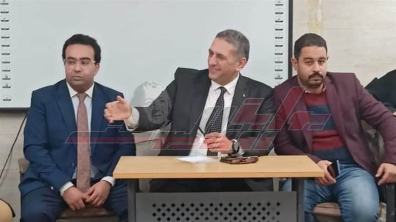 خلال اللقاء