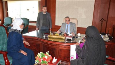 162 مواطنًا يعرضون مطالبهم وشكواهم خلال اللقاء الجماهيري بسوهاج