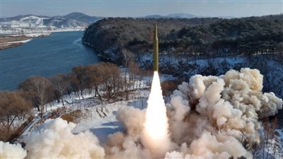 عاجل.. سول: بيونج يانج تطلق عدة صواريخ كروز باتجاه البحر الأصفر