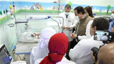 وزير الصحة يوجه بمتابعة معدلات الولادة القيصرية بمستشفى 