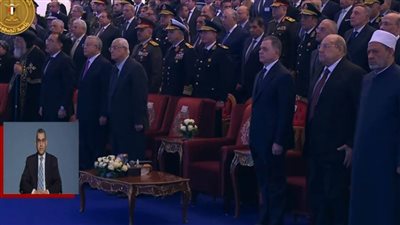 عاجل| الرئيس السيسي يقف دقيقة حدادًا على أرواح شهداء مصر وشهداء فلسطين